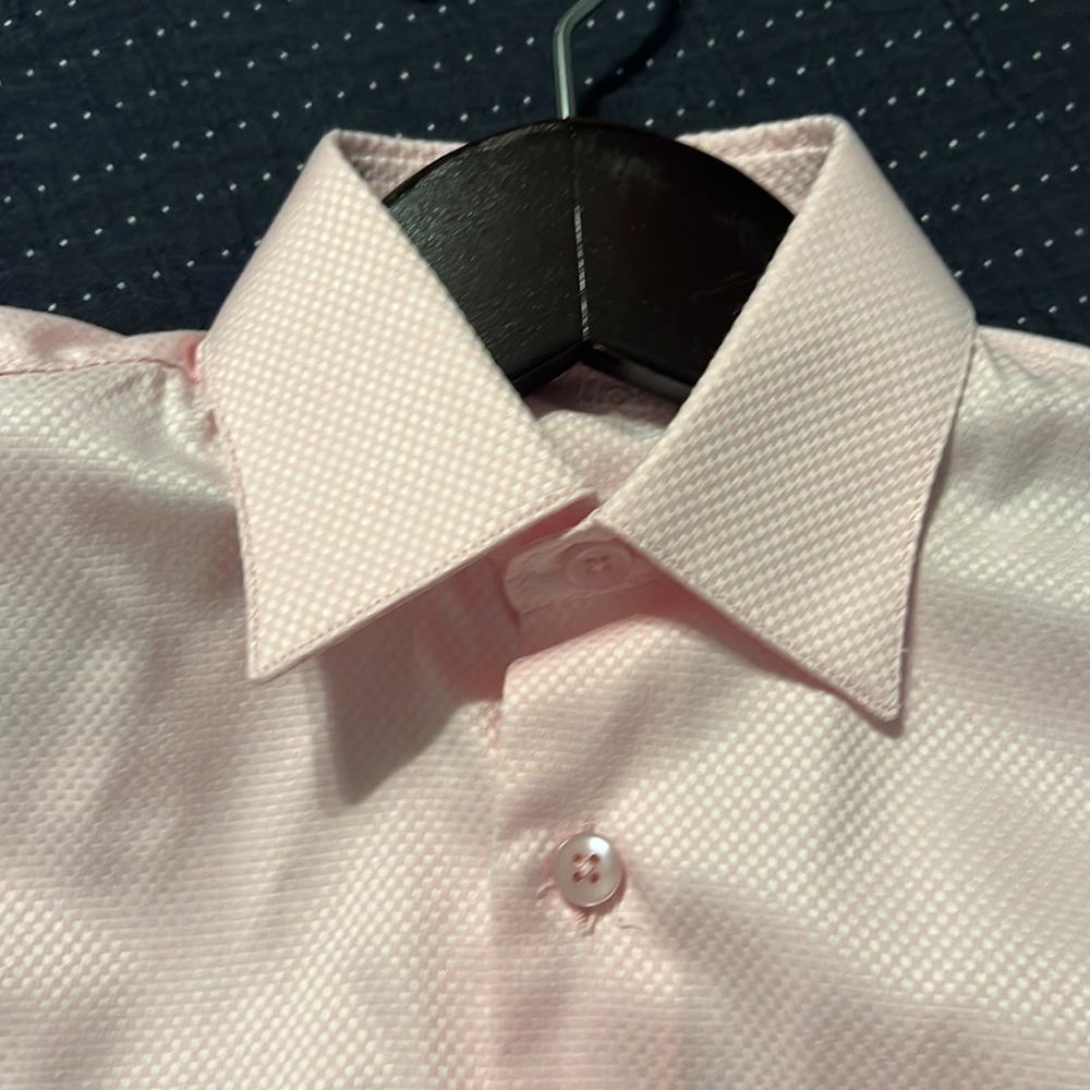 EUC Ragazzo Uomo pink button down shirt